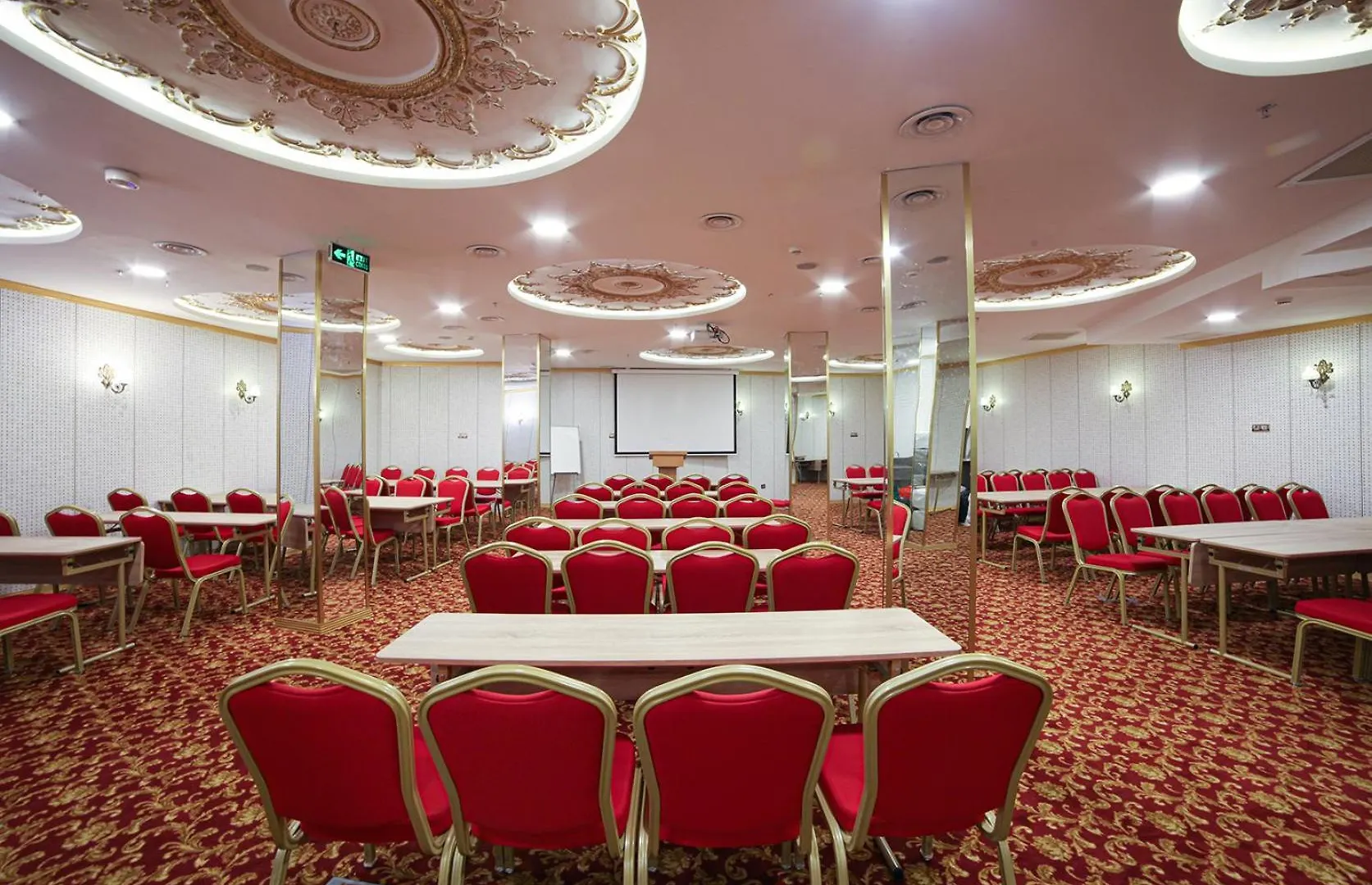 White Monarch Hotel Estambul